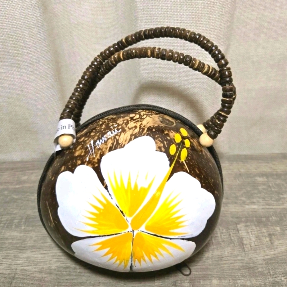 Coconut Shell Hawaiian Hand Painted Purse Yellow Hibiscus Small New